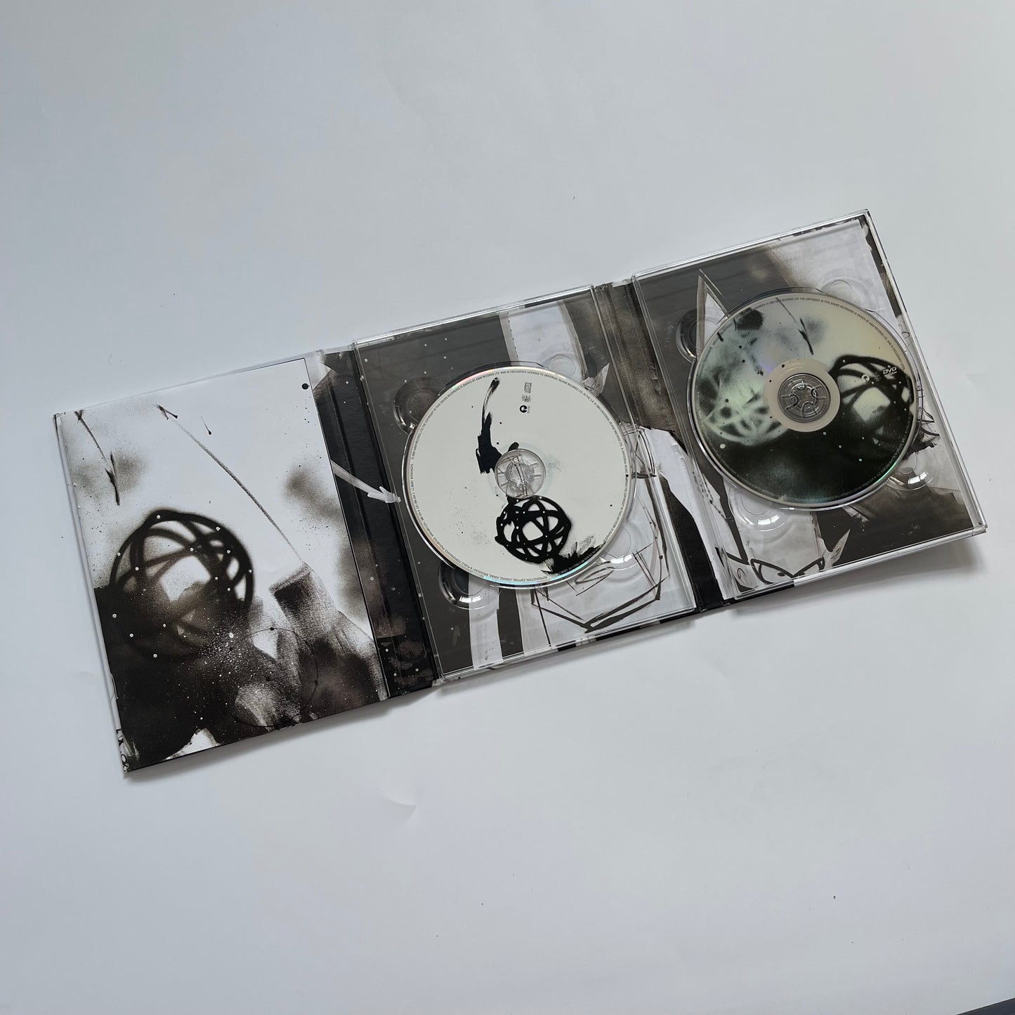 2010 Never, Never, Land DVD Deluxe Edition